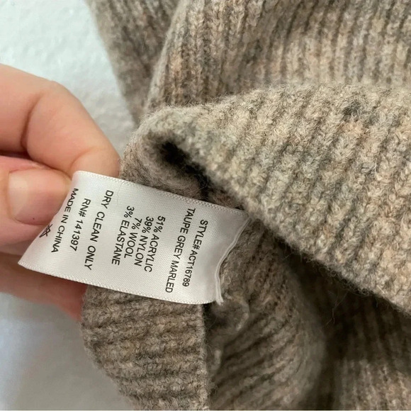 ASTR the Label Bellmont cropped knit cami size Large - Picture 6 of 6